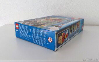 Predám LEGO City 8401 - City Minifigure Collection (2009) - 5