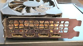 GIGABYTE NVIDIA GeForce® RTX 2070 SUPER GAMING OC 8G - 5