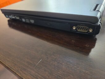Predám nefunkčný notebook HP Compaq NC8430 - 5