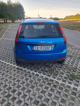 Ford Fiesta 1.3i Benzin 51kw - 5