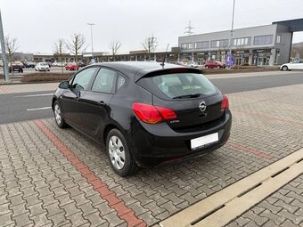 Opel Astra 1.4 16V ČR naj. 145t - 5