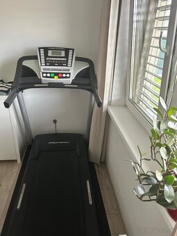 Bežecký pás ProForm 730 ZLT - 5