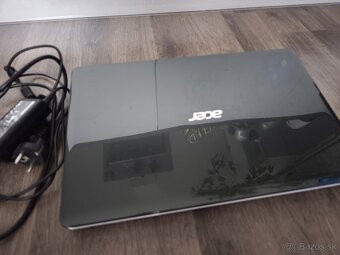 Notebook Acer Aspire E1-531G - 5