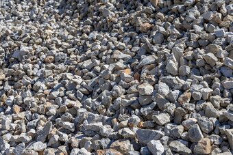 Zem ornica recyklat piesok štrk makadam kamenivo - 5