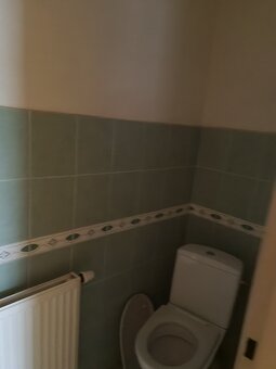 Na predaj areál s kanceláriami a skladmi na okraji mesta. - 5