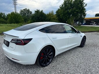 Tesla Model 3 Performance 82kWh AWD - 5