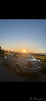 Lacná a spoľahlivá Mazda 323 Sedan 1.8 84 kW - 5