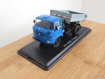 modely aut 1:43 - 5