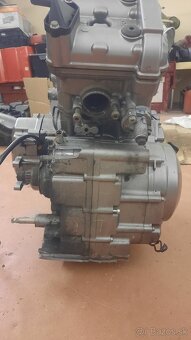 Motor Suzuki DL650 2010 rozpredám - 5
