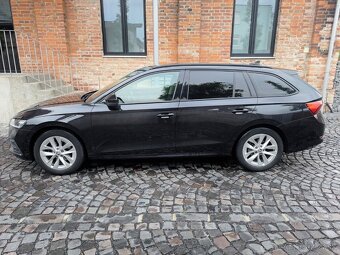 ŠKODA OCTAVIA COMBI 4 2.0 TDI DSG 2021 - 5