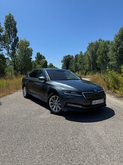 Škoda Superb 2.0 TDI SCR Style DSG - 5