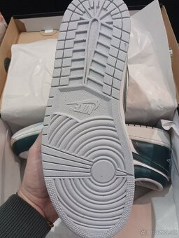 Jordan 1 low oxidized green veľk. EU 47 a 47,5 - 5