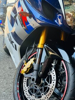 Suzuki GSX-R 1000 K4 - 5