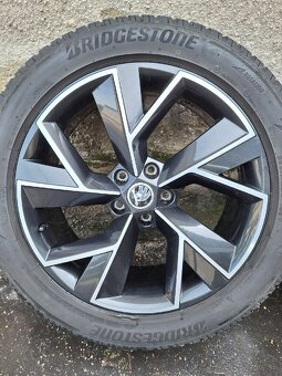 Škoda kodiaq 235/50 r19 - 5