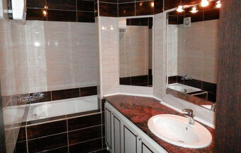 Zrekonštruovaný 3-IZB.  BYT, Balkón, Pivnica, 82 m2 - 5