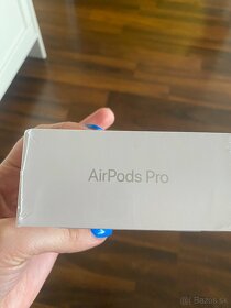 Apple AirPods 2 Pro - 5