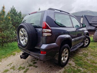 Toyota Landcruiser 3.0 D-4D 4X4 UZÁVIERKA VEĽMI ZACHOVALÉ - 5