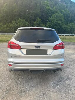 Ford Focus Kombi 1.5 EcoBoost ST Line - 5