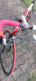 Cestný bicykel Specialized Veľkosť M - 5