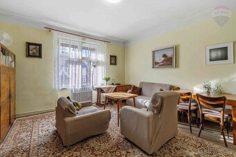 Predaj rodinného domu so záhradou v tichej lokalite Pezinka, - 5