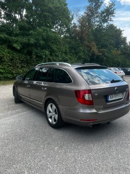 Škoda superb - 5