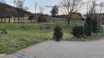 Na predaj trojposchodový dom v Karancsalja na pozemku 1 340 - 5