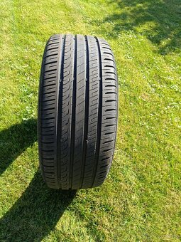 Predám pneumatiky letné Barum Bravuris 5 225/50/R17 YXL - 5