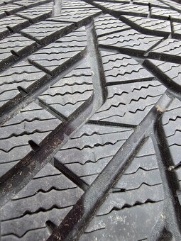 Yokohama BluEarth Winter V905 265/50 R20 111 V XL,RPB - 5