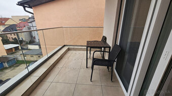 Prenájom nového 2 izbového bytu v centre - 5