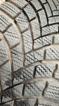 Sada alu diskov 5X112 7JX17 H2 ET 48 pneu.225/45R17 - 5