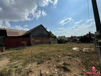 Stavebný pozemok Veľké Bedzany - 5