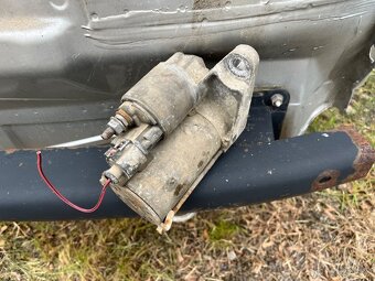Skoda fabia 2 1,2 htp 51 kw prevodovka starter poloosi - 5