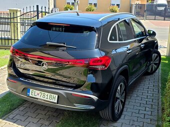 MERCEDES- BENZ EQA 250 s výkonom 140 kW 190 k len 91000km - 5