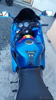 Kawasaki zzr1200 - 5