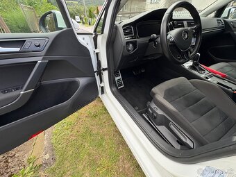 VW Golf VII Variant 2,0 TDi Highline DSG - 5