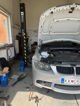 BMW E90 320d M47 - 5