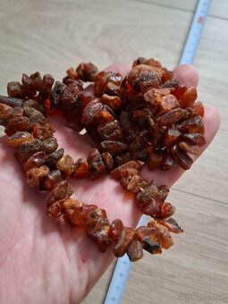 Jantárový náhrdelník - 5