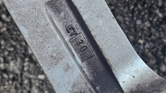 Predám zimné komplety Audi - 5