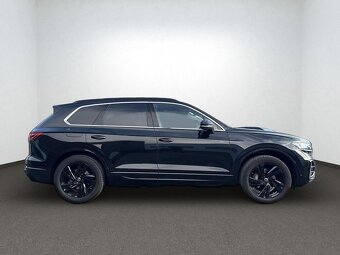 Volkswagen Touareg 3.0TDi 4M R-Line - 5
