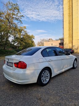 BMW E90 318i M-packet - 5