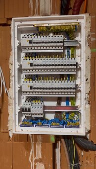 ORAVA🔌 ELEKTROINŠTALÁCIE – REVÍZIE – BLESKOZVODY – PRÍPOJKY - 5