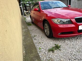 Predám BMW E90 320d 90kw r.v2008 - 5