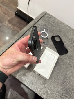 iPhone 15 Pro 512GB Titanium - 5