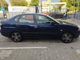 Predám Seat Cordoba r.v 2010 - 5
