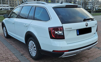 Skoda Octavia Combi Scout 2.0 TDi DSG 4x4 135 kW, r.2019 - 5
