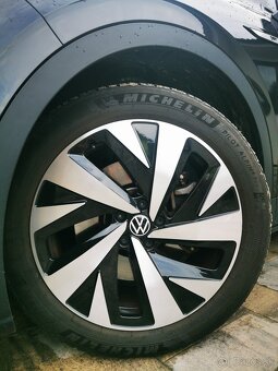 Volkswagen ID.4 77kWh 1ST PRO PERFORMANCE /LED/ ŤAŽNÉ/KOŽA - 5