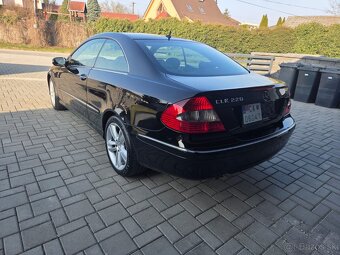 Mercedes benz CLK 220 - 5