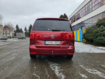 Volkswagen Touran 2.0TDI - 5
