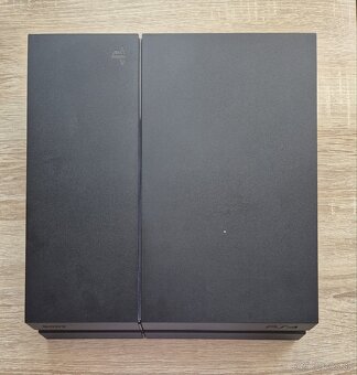 Playstation 4 - 5