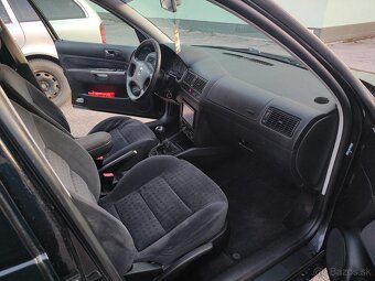 Predám Volkswagen golf 4 1.6 16V benzín 77kw - 5